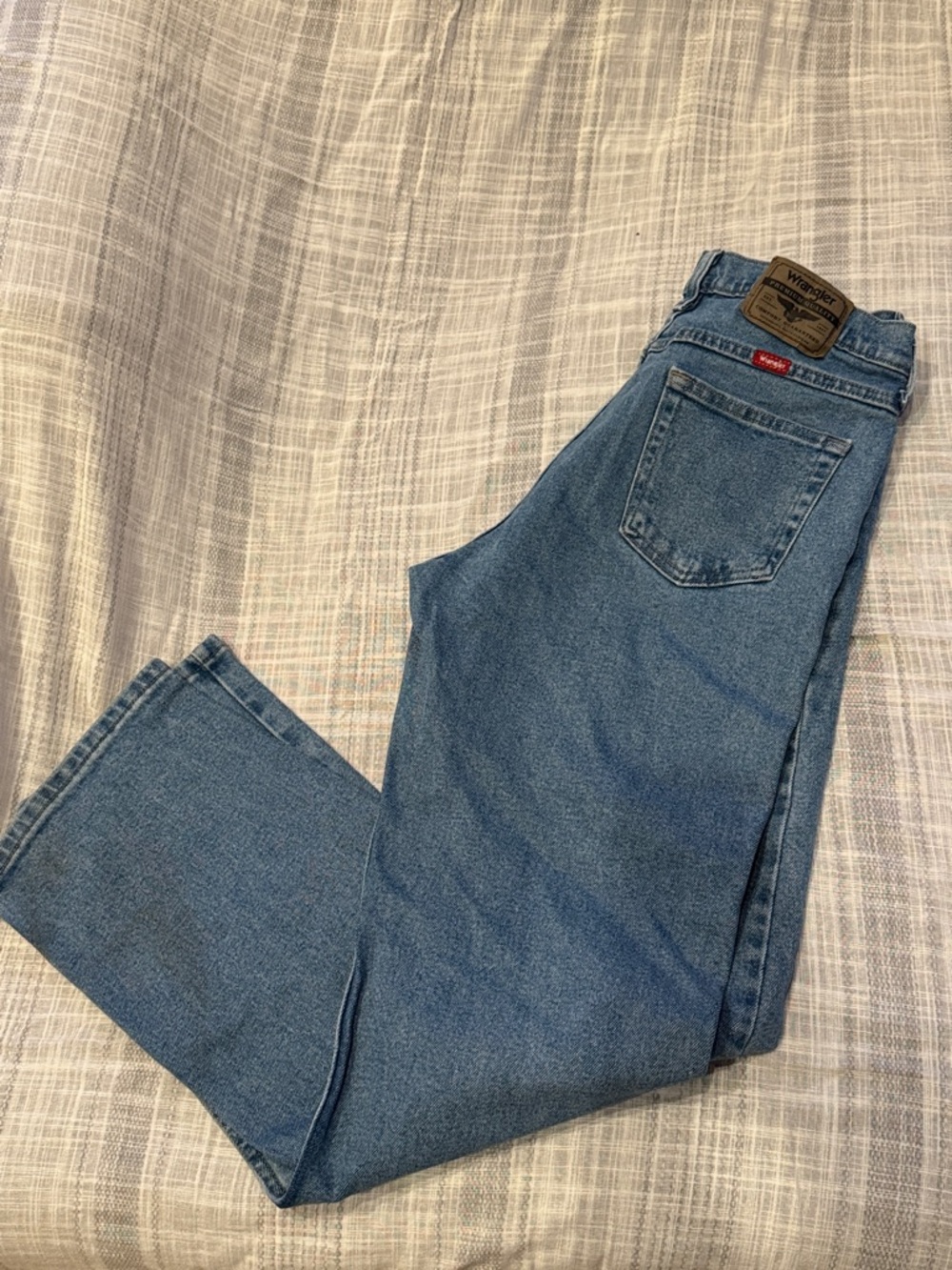 Wrangler Relaxed Fit Light Blue Men's Jeans